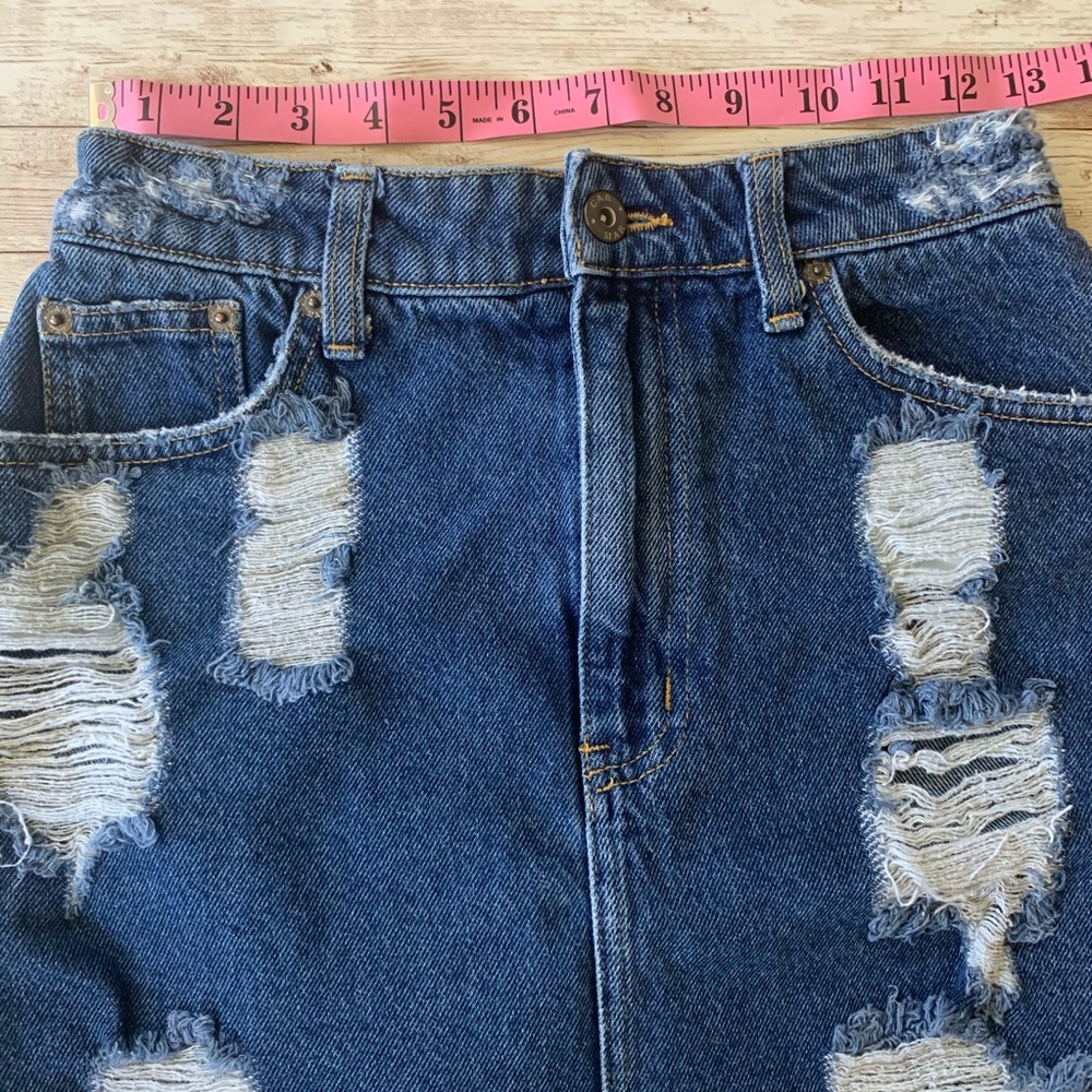 LF Carmar High Rise Distressed Jean Denim Skirt - Picture 7 of 9